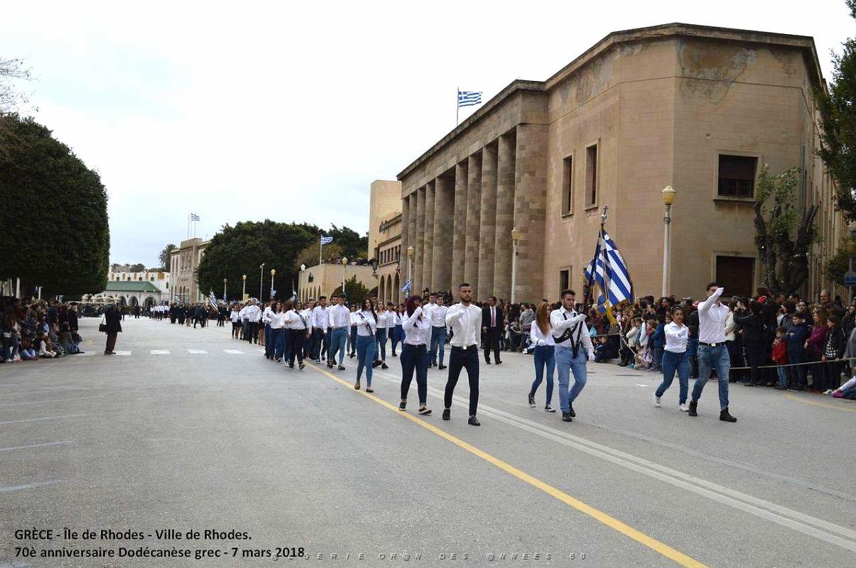 271- Rhodes- Defile Dodecanese grec.JPG